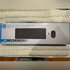 Wireless Keyboard and Mouse Combo in Black